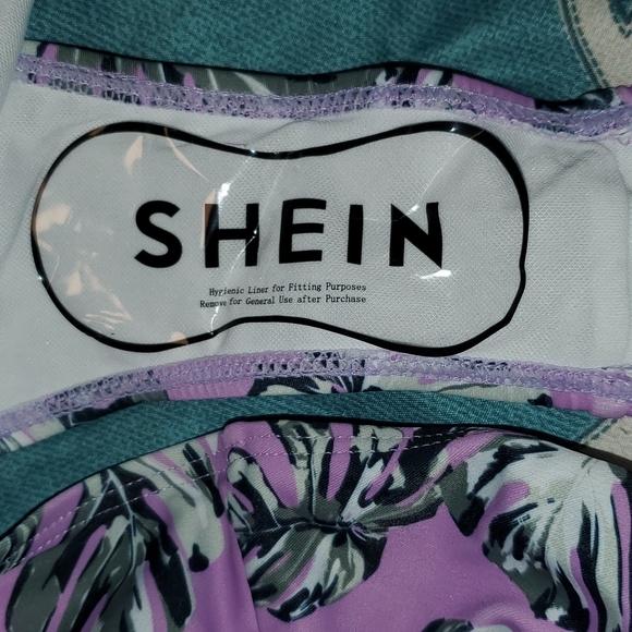 Tropical Wrap Bikini - Picture 4 of 5